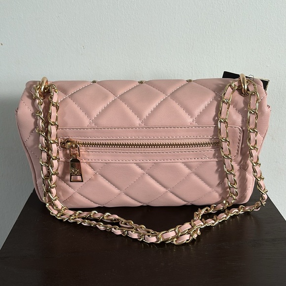 Badgley Mischka Woven Strap Crosdbody w/ diamond quilted & studded blush color - Picture 3 of 8